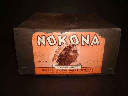 Bob Bundy Nokona G58 Box